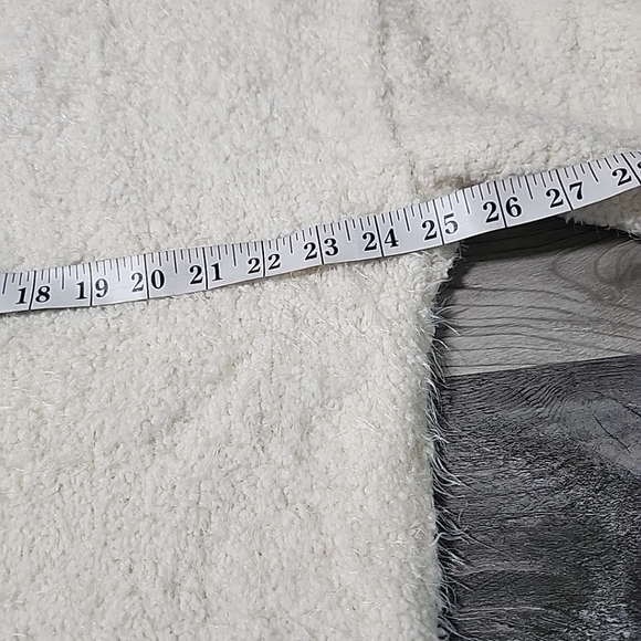 Free People Sweater Womens Medium Icing Cream Fuzzy Oversize Soft Slouchy V Neck - Picture 8 of 10